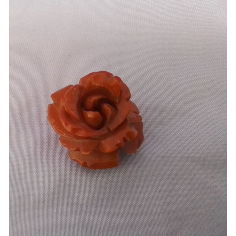 Vintage Art Deco Carved Bakelite Rose Brooch Pin